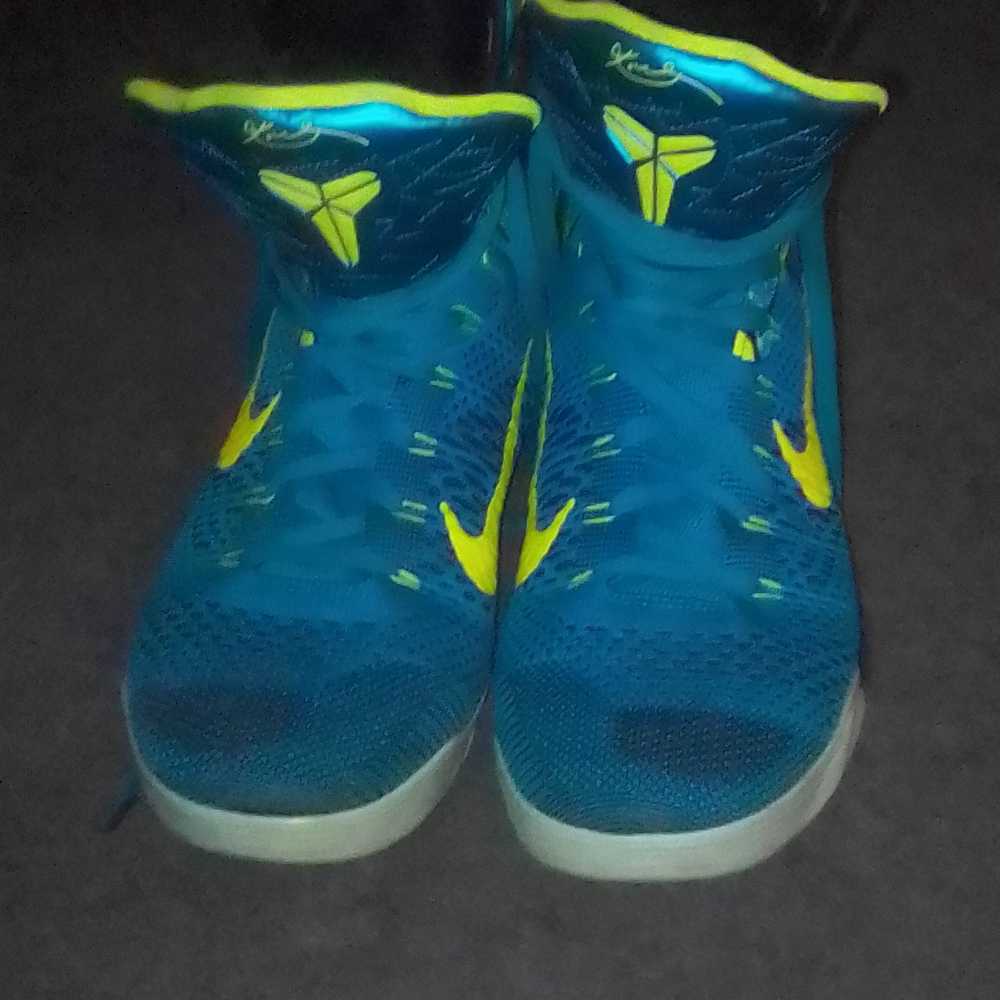Nike Blue and Yellow High-Top Sneakers - Picture 5 of 5